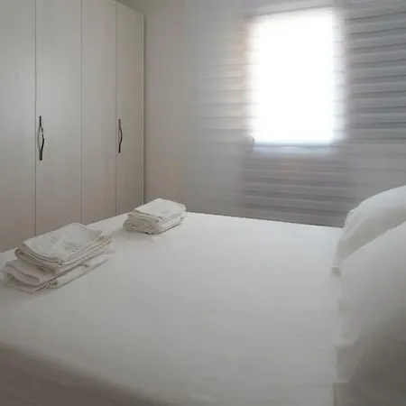 Stylish 2-bedroom Getaway, Luxurious & Conveniently Located To Experience The Pulse Of The 公寓 蒙特利尔